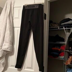 Black Gymshark leggings M